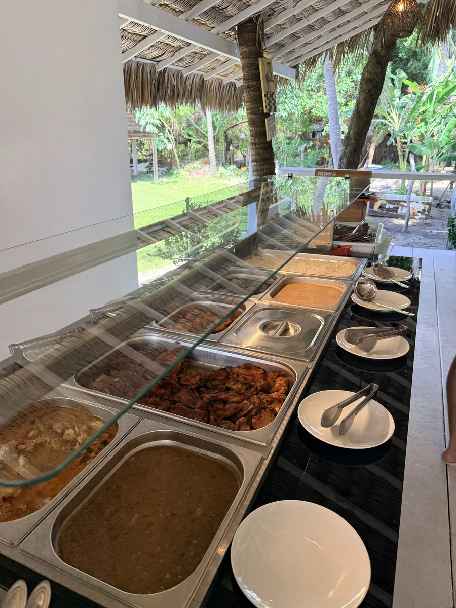 Mais do buffet, com as opções do dia